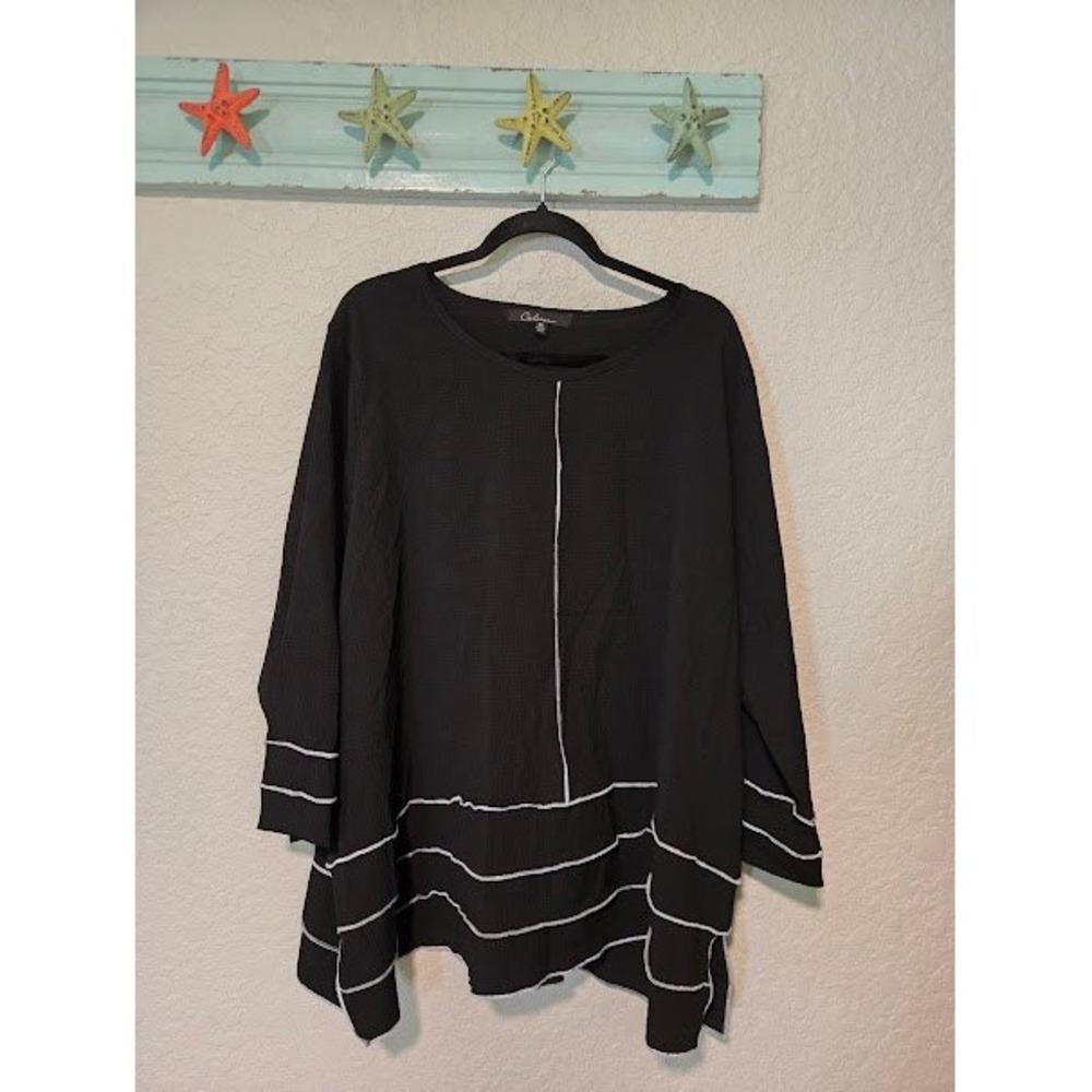 Calessa Black & White Blouse
